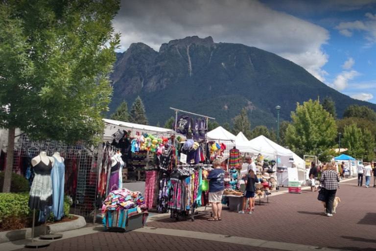 A Lost Friendship Rediscovered at the Farmer’s Market